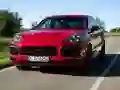 Гаме Puzzle 2020 Porsche Cayenne GTS онлајн Гаме Puzzle 2020 Porsche Cayenne GTS онлајн